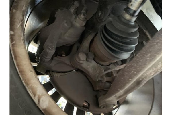 Recambio de mangueta delantero derecha para opel astra j berlina 5p 1.6 selective referencia OEM IAM 13319483  