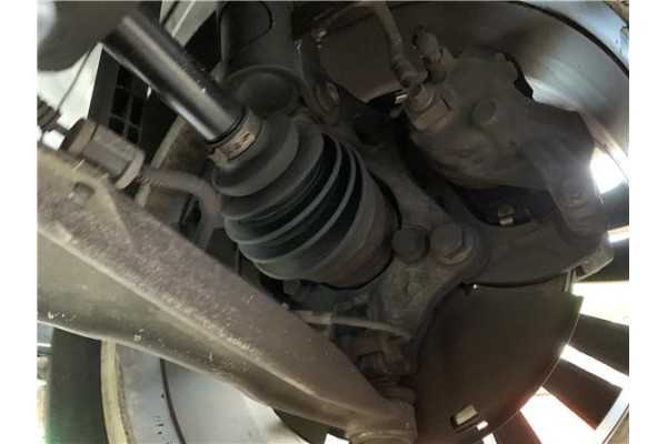 Recambio de mangueta delantero izquierda para opel astra j berlina 5p 1.6 selective referencia OEM IAM 13319482  