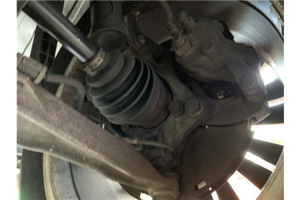 Recambio de mangueta delantero izquierda para opel astra j berlina 5p 1.6 selective referencia OEM IAM 13319482  