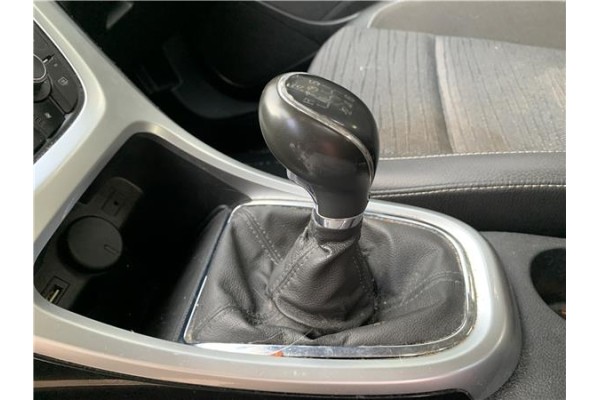 Recambio de palanca de cambio para opel astra j berlina 5p 1.6 selective referencia OEM IAM 55598025 55486394 