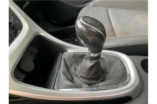 Recambio de palanca de cambio para opel astra j berlina 5p 1.6 selective referencia OEM IAM 55598025 55486394 