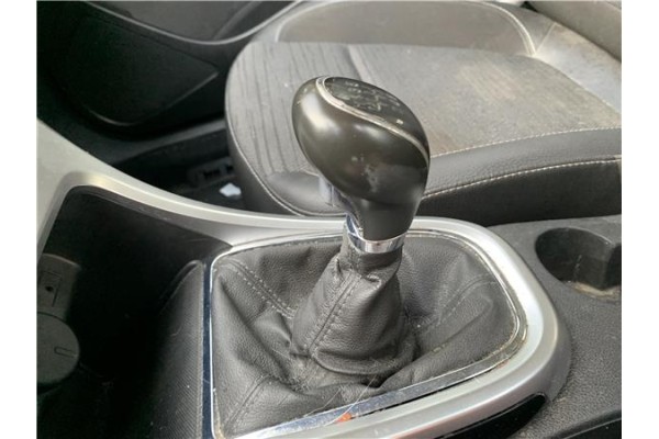 Recambio de palanca de cambio para opel astra j berlina 5p 1.6 selective referencia OEM IAM 55598025 55486394 