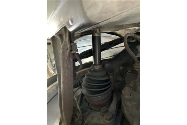 Recambio de palier delantero izquierdo para opel astra j berlina 5p 1.6 selective referencia OEM IAM 13473555  