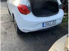 Recambio de paragolpes trasero para opel astra j berlina 5p 1.6 selective referencia OEM IAM 13364582  