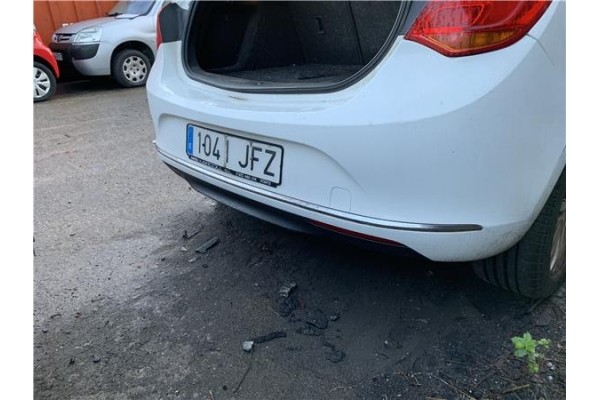 Recambio de paragolpes trasero para opel astra j berlina 5p 1.6 selective referencia OEM IAM 13364582  