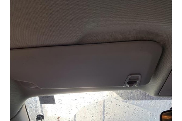 Recambio de parasol izquierdo para opel astra j berlina 5p 1.6 selective referencia OEM IAM 22800043  