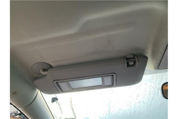 Recambio de parasol izquierdo para opel astra j berlina 5p 1.6 selective referencia OEM IAM 22800043  