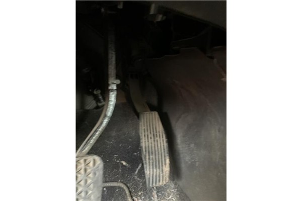 Recambio de pedal acelerador para opel astra j berlina 5p 1.6 selective referencia OEM IAM 13252702  
