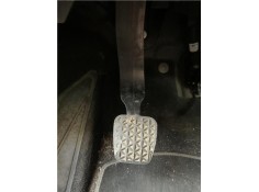Recambio de pedal embrague para opel astra j berlina 5p 1.6 selective referencia OEM IAM 13421035  