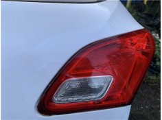 Recambio de piloto porton trasero derecho para opel astra j berlina 5p 1.6 selective referencia OEM IAM 13306454  