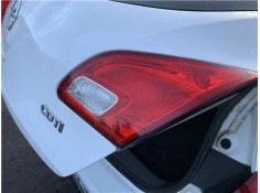 Recambio de piloto porton trasero derecho para opel astra j berlina 5p 1.6 selective referencia OEM IAM 13306454  