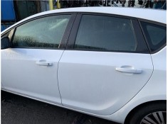 Recambio de puerta trasero izquierda para opel astra j berlina 5p 1.6 selective referencia OEM IAM 13285610  