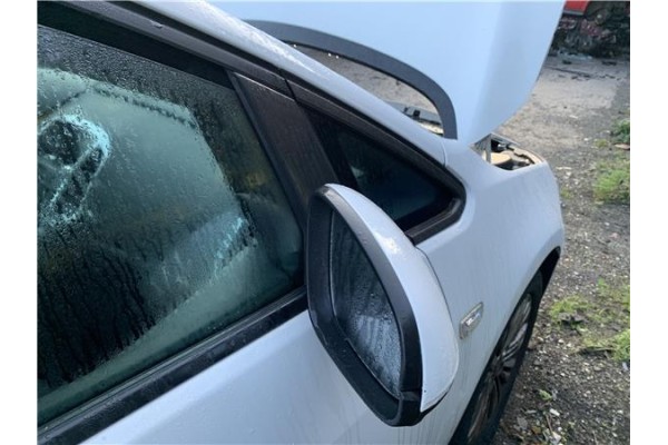 Recambio de retrovisor electrico derecho para opel astra j berlina 5p 1.6 selective referencia OEM IAM 13308360  