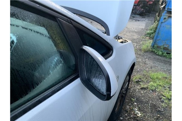 Recambio de retrovisor electrico derecho para opel astra j berlina 5p 1.6 selective referencia OEM IAM 13308360  