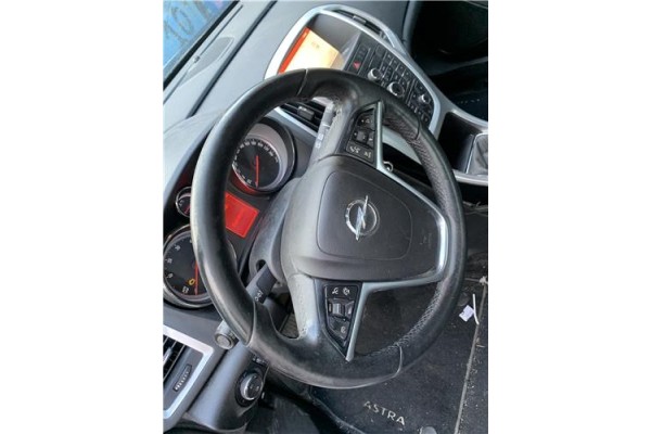 Recambio de volante para opel astra j berlina 5p 1.6 selective referencia OEM IAM 13351039  