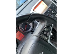 Recambio de volante para opel astra j berlina 5p 1.6 selective referencia OEM IAM 13351039  