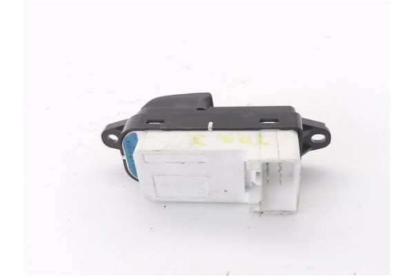 Recambio de mando elevalunas trasero izquierdo para mazda cx-7 er 2.2 active referencia OEM IAM EH6266370  
