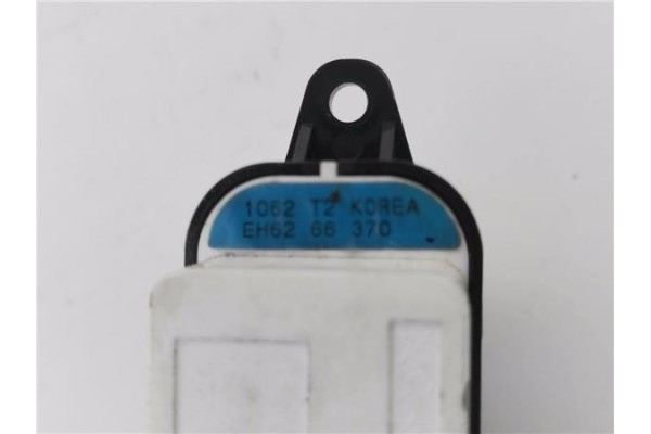 Recambio de mando elevalunas trasero izquierdo para mazda cx-7 er 2.2 active referencia OEM IAM EH6266370  