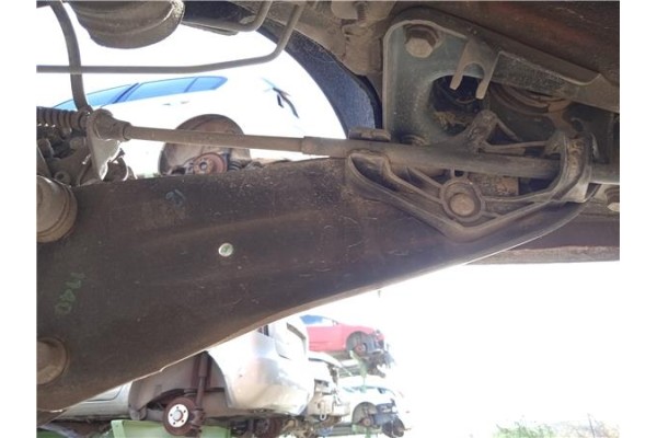 Recambio de brazo inferior trasero izquierdo para volkswagen golf vi (5k1) 1.6 advance referencia OEM IAM 1K0505223K  