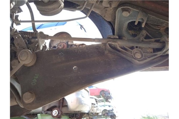 Recambio de brazo inferior trasero izquierdo para volkswagen golf vi (5k1) 1.6 advance referencia OEM IAM 1K0505223K  