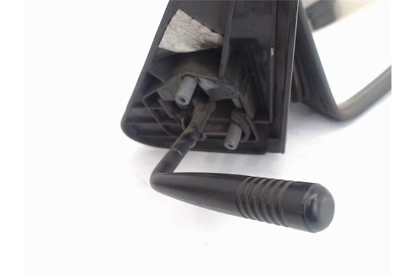 Recambio de retrovisor derecho para peugeot 205 berlina referencia OEM IAM   