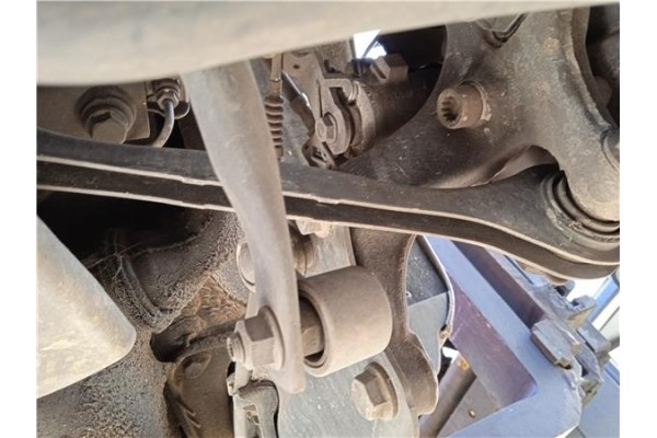 Recambio de brazo inferior trasero derecho para volkswagen golf vi (5k1) 1.6 advance referencia OEM IAM 1K0501529J  