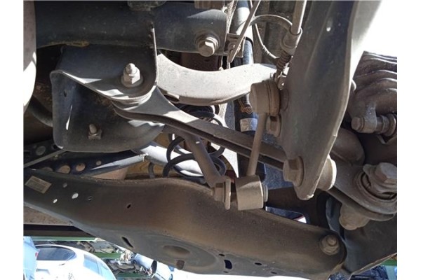 Recambio de brazo inferior trasero izquierdo para volkswagen golf vi (5k1) 1.6 advance referencia OEM IAM 1K0501529J  