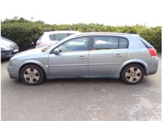 opel signum del año 2004