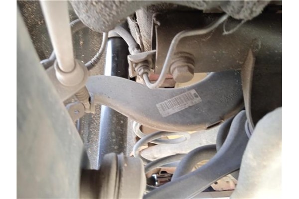 Recambio de brazo superior derecho suspension trasero para volkswagen golf vi (5k1) 1.6 advance referencia OEM IAM 1K0505323N  