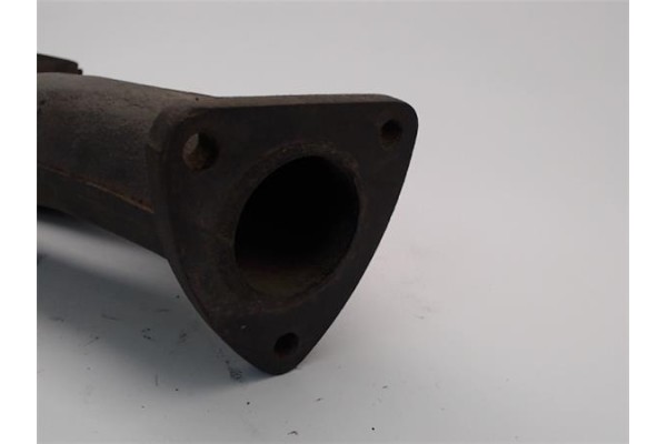 Recambio de colector escape para porsche 944 2.5 básico coupe referencia OEM IAM 9441111332R  