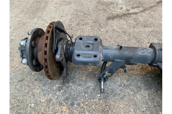 Recambio de puente trasero para iveco daily chasis 2.3 referencia OEM IAM 5802379797 38815767 