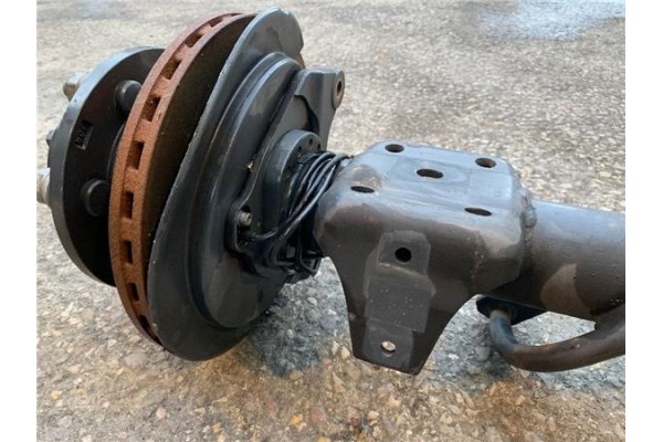 Recambio de puente trasero para iveco daily chasis 2.3 referencia OEM IAM 5802379797 38815767 