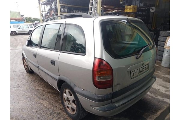 opel zafira a del año 2000
