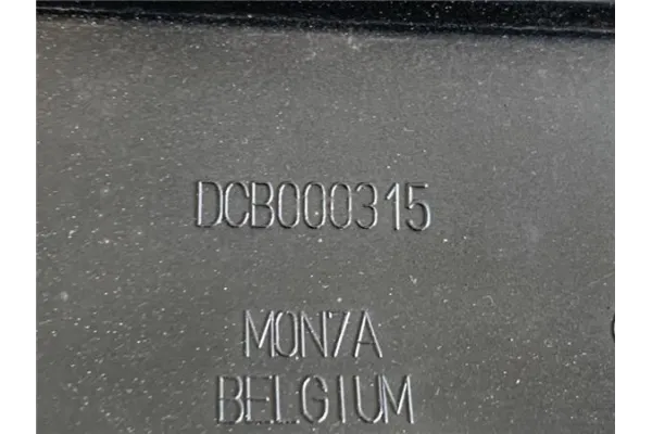 Recambio de moldura parabrisas izquierda para land rover range rover sport 2.7 v6 td s referencia OEM IAM DCB000315PNP  