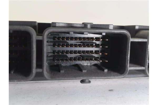 Recambio de centralita para renault scenic ii (jm) 1.9 dci (jm12, jm0g) referencia OEM IAM 8200391966 281011776 