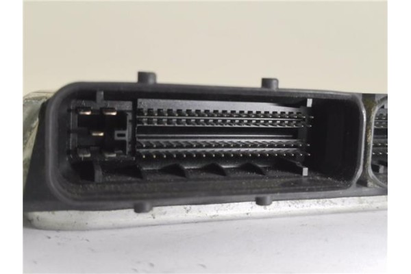 Recambio de centralita para seat alhambra (7v8) 1.9 tdi referencia OEM IAM 038906019LQ 281011144 