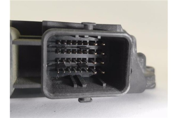 Recambio de centralita para renault megane ii (bm0/1_, cm0/1_) 1.9 dci (bm0g, cm0g) referencia OEM IAM 8200184294 281010769 