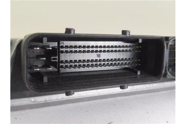 Recambio de centralita para volkswagen polo iv (9n1) 1.4 fsi referencia OEM IAM 03C906013B 0261S01011 