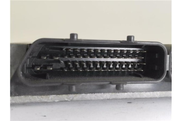 Recambio de centralita para seat leon (1m1) 1.6 referencia OEM IAM 06A906019BR 5WP4450 