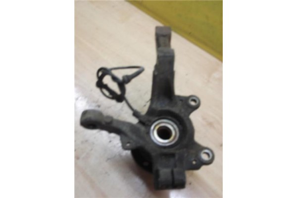 Recambio de mangueta delantero izquierda para renault clio iii 1.5 d referencia OEM IAM 8200345944  