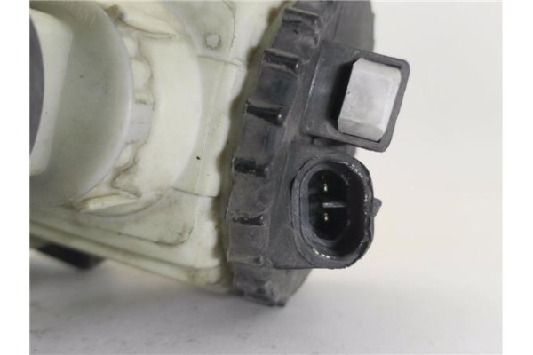 Recambio de faro antiniebla derecho para fiat bravo (182) 1.9 d s referencia OEM IAM 086612007ND  