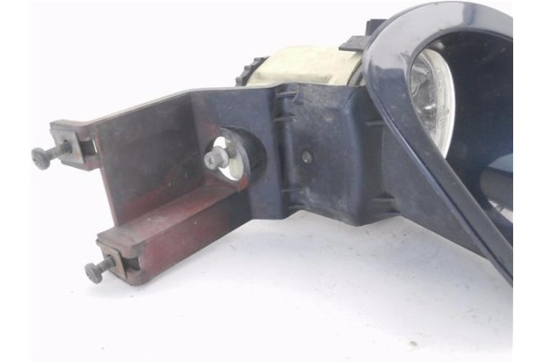 Recambio de faro antiniebla derecho para fiat bravo (182) 1.9 d s referencia OEM IAM 086612007ND  