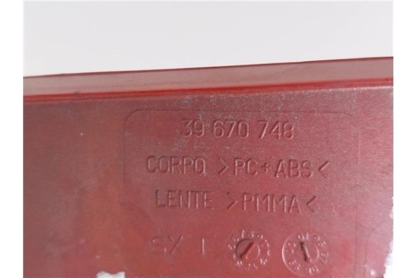 Recambio de piloto trasero izquierdo para fiat seicento (187) 0.9 active referencia OEM IAM 39670748  