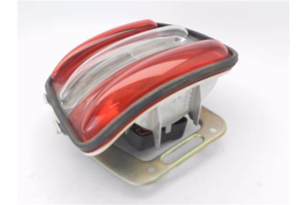 Recambio de piloto trasero izquierdo para fiat brava (182) 1.2 16v 80 clima referencia OEM IAM 37210751S  