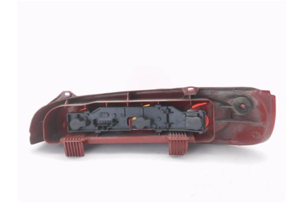 Recambio de piloto trasero izquierdo para fiat seicento (187) 1.1 hobby referencia OEM IAM 39670748  