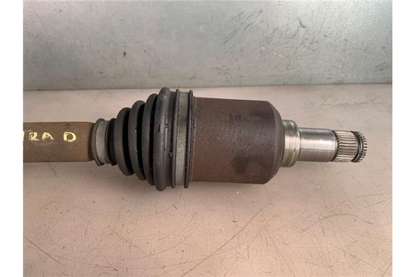 Recambio de palier trasero derecho para smart for two 0.7 referencia OEM IAM Q0003233V011000000  