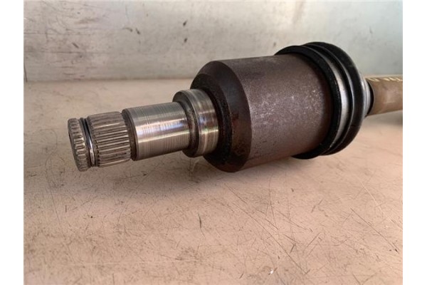 Recambio de palier trasero derecho para smart for two 0.7 referencia OEM IAM Q0003233V011000000  