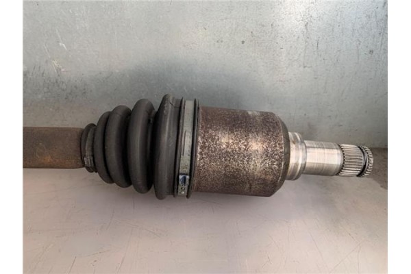 Recambio de palier trasero izquierdo para smart for two 0.7 referencia OEM IAM Q0003234V011000000  