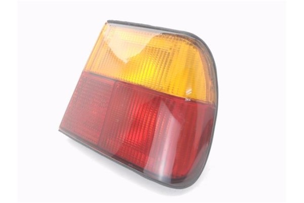 Recambio de piloto trasero derecho para lancia dedra berlina 1.6 / 1.6 i.e. le referencia OEM IAM 82432719B  