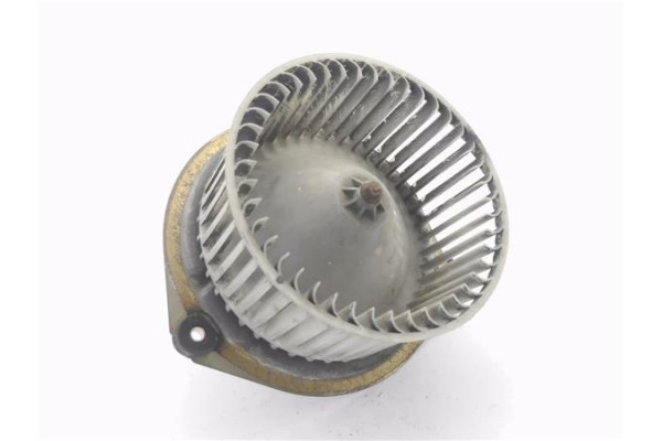 Recambio de motor calefaccion para nissan terrano (wd21) 2.7 td 4wd referencia OEM IAM 2722001G03  